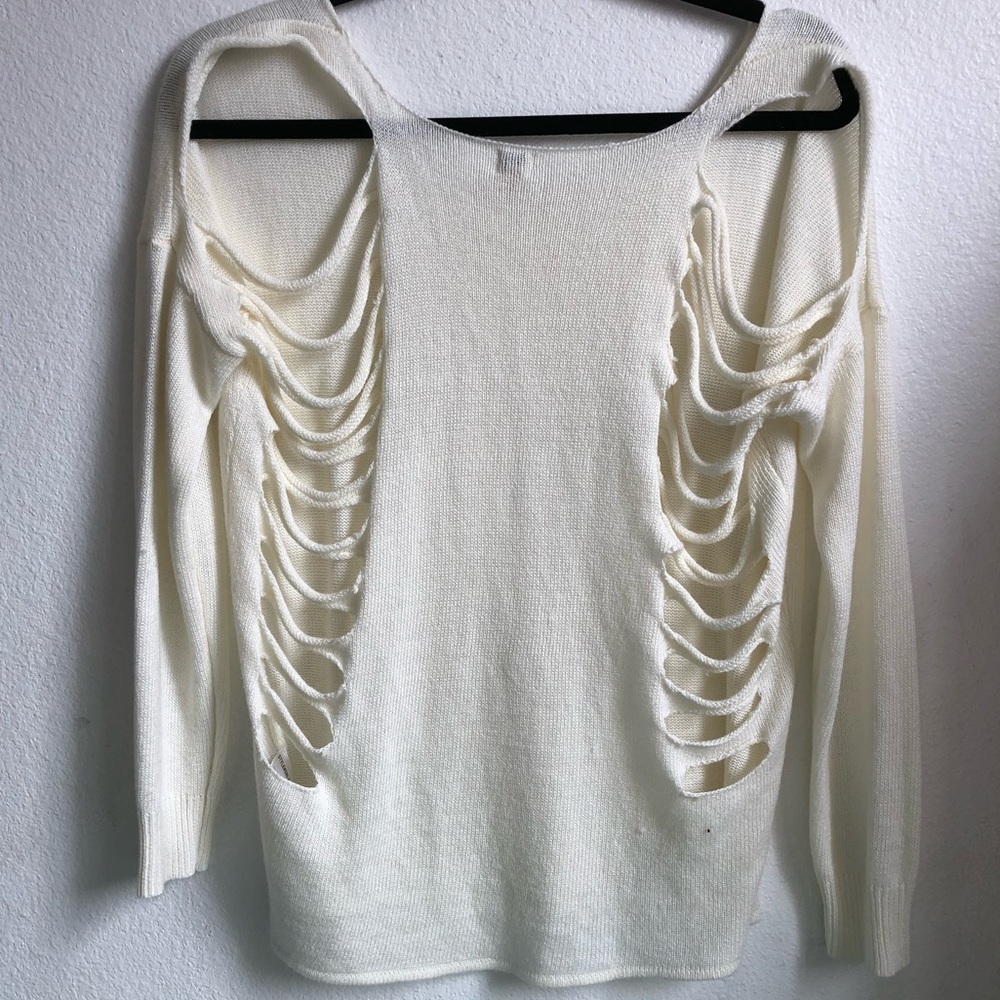 Uniq | Distressed White Sweater
